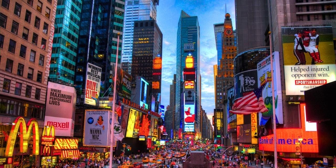 Turizm lideri tahtını en büyük rakibine kaptırıyor: Yarısı kadar ziyaretçi çekemedi