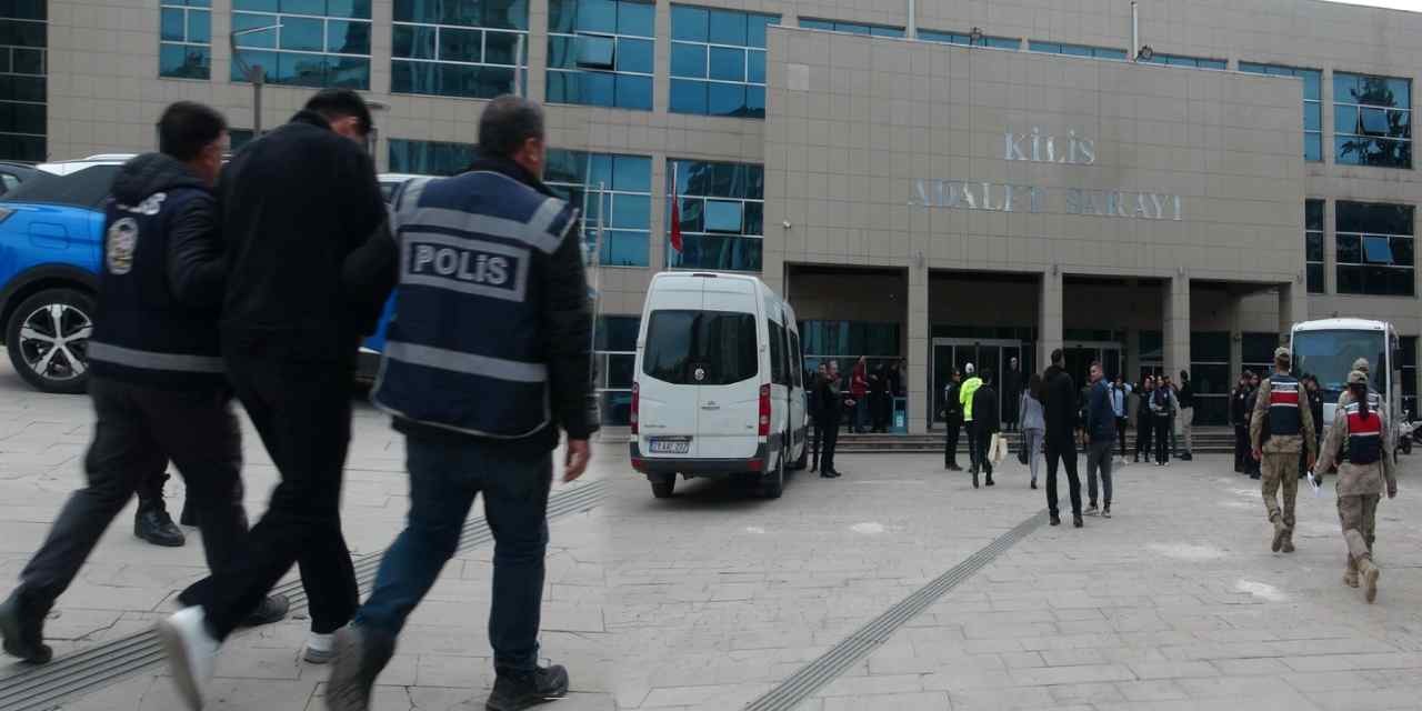 'Bahis' ve 'kara para aklama' operasyonu: 23 kişi tutuklandı