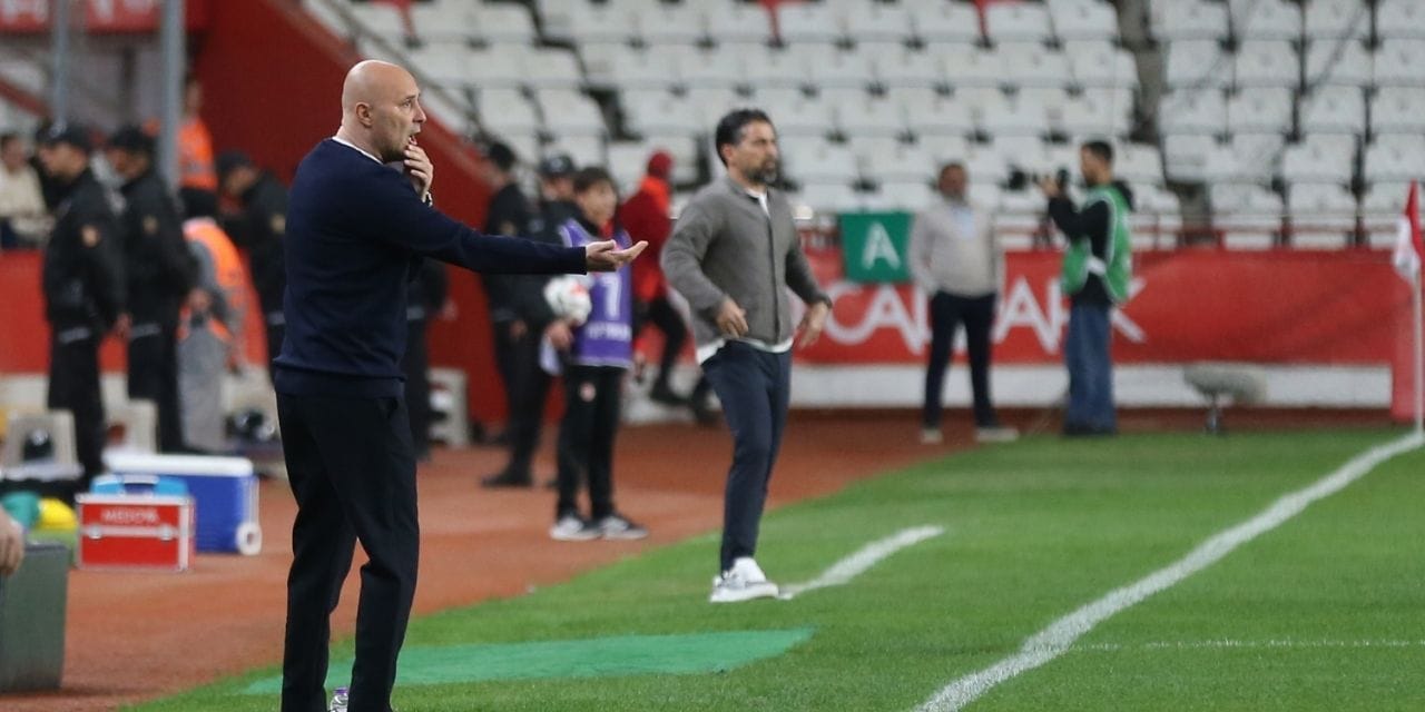 Çanlar çalıyor ama umursamıyor: 2 maçı kazanıp ligde kalırız