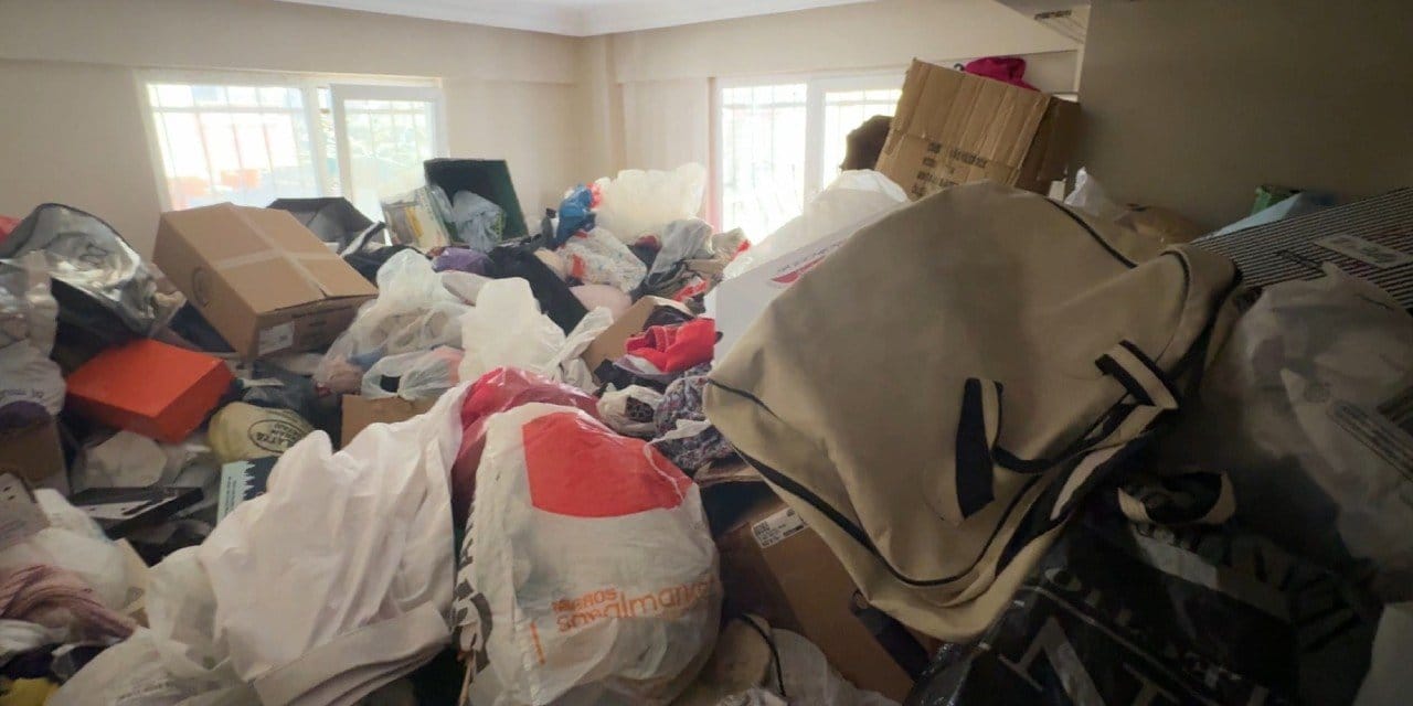 Avcılar’da çöp ev krizi: Tahliye operasyonu yarıda kaldı