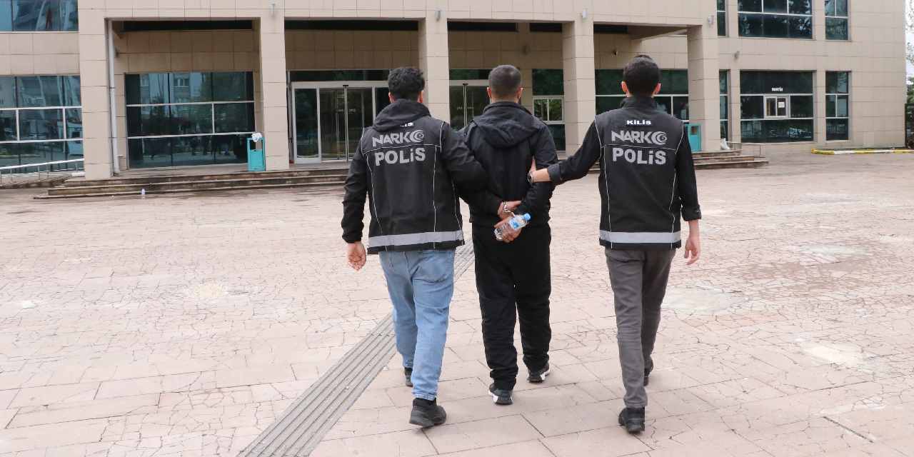 Firari hükümlü kuyuda yakalandı