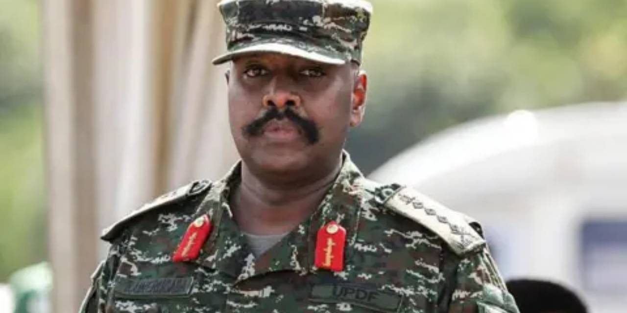 Uganda Genelkurmay Başkanı yine Türkiye'ye çattı! "Anlaşmayı iptal edelim"