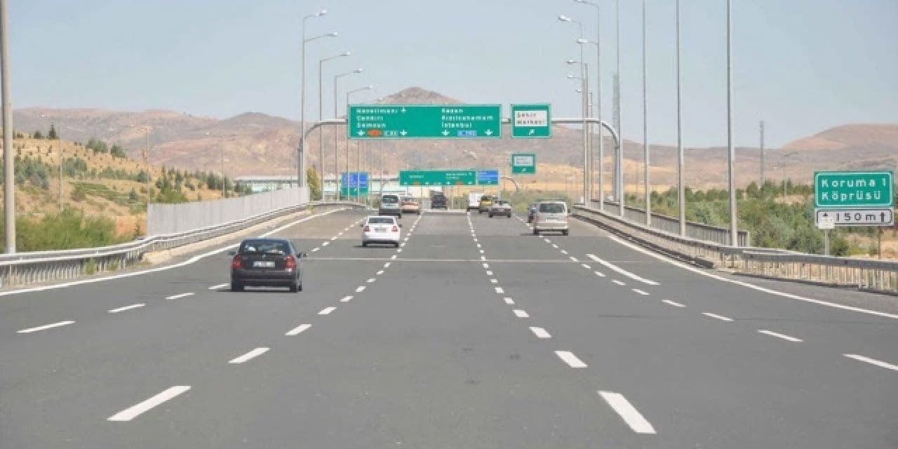 ‘AKP’nin yeni özelleştirme planını’ açıkladı: 5 otoyol şirketlere 542 milyar lira kazandıracak