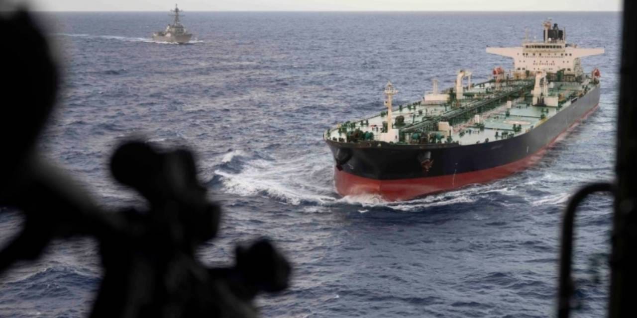 ABD’den İran tankerine operasyon! Saldırı anı saniye saniye paylaşıldı