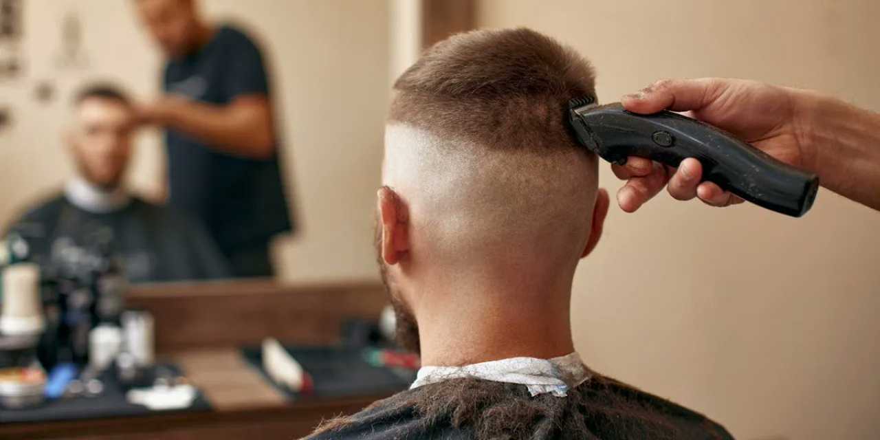 Bir lisede tas kafa tıraşı yasaklandı!