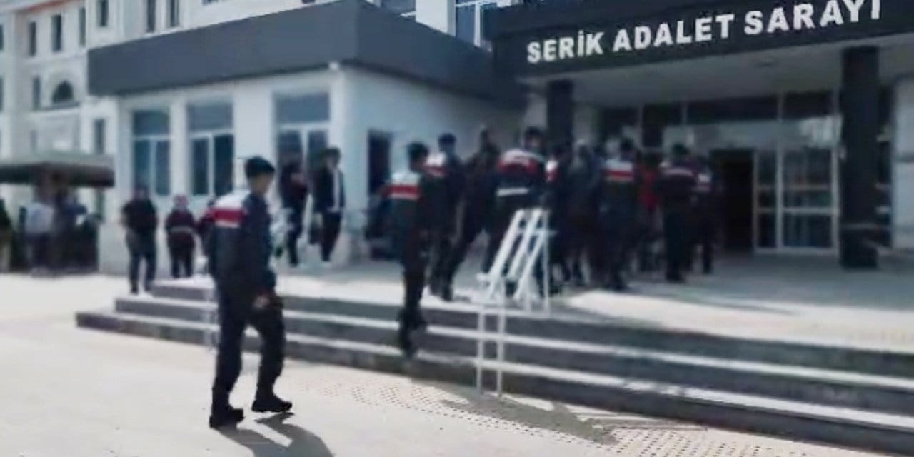 149 milyonluk tefecilik operasyonu: 3 kişi tutuklandı