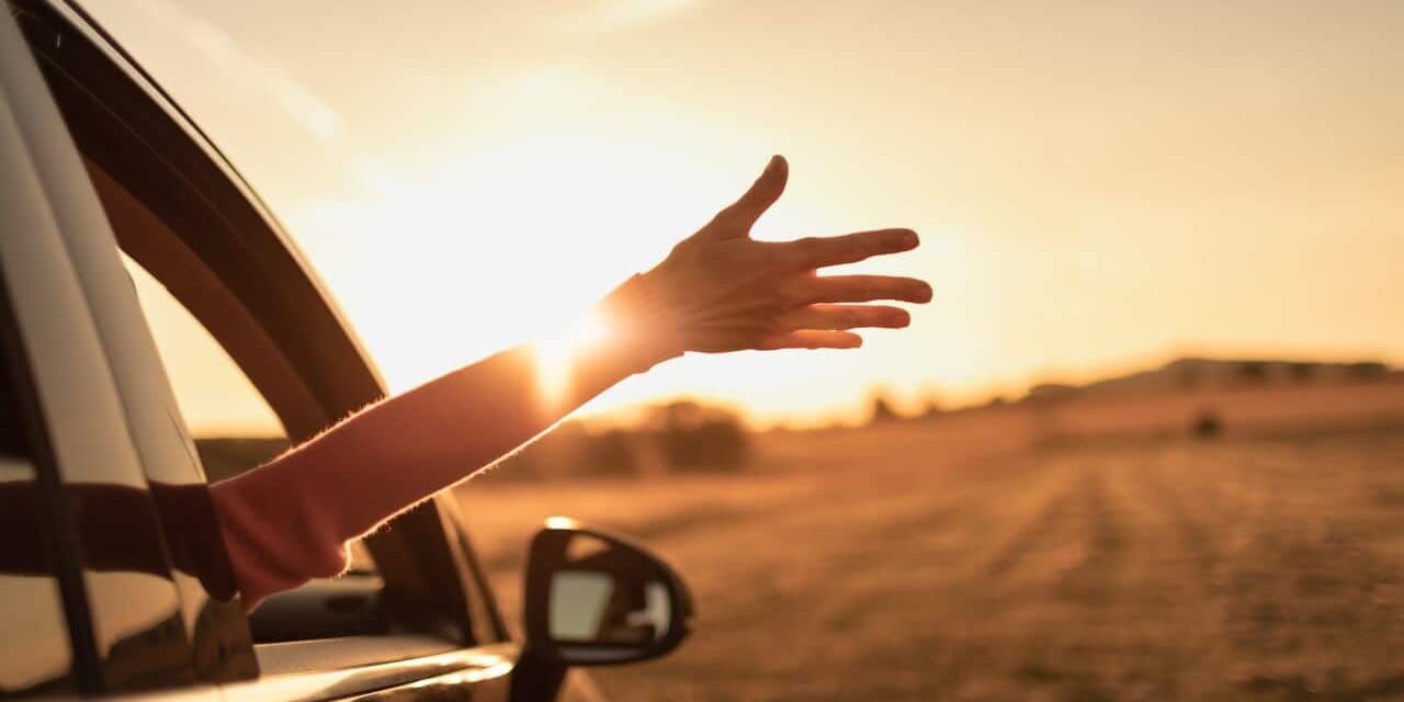 Bilim ısıyı dışarı atmanın yolunu buldu! Klima açmadan arabada 6 derece serinlik