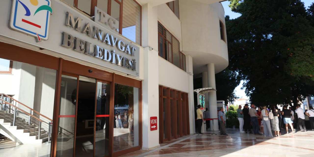 Son dakika | Manavgat'ta belediye operasyonunda 21 gözaltı