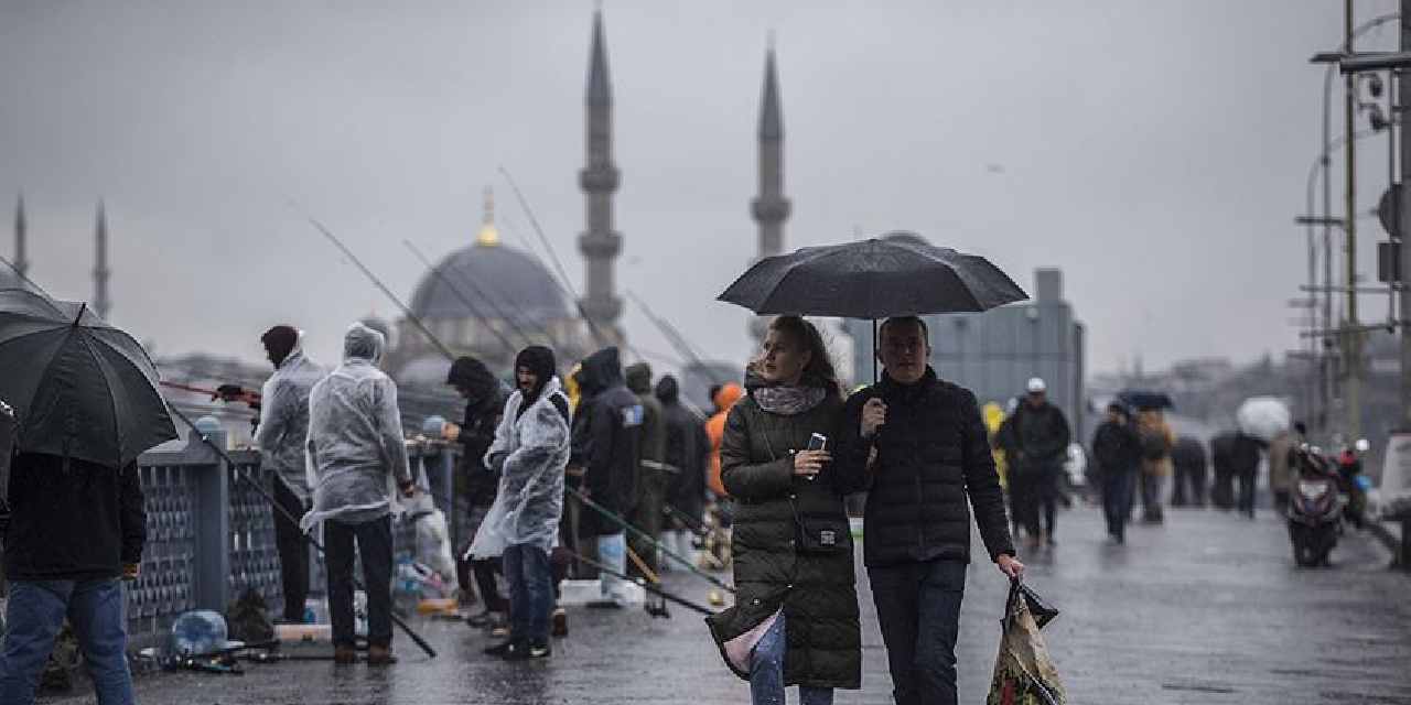 Valilik "tedbirli" olun dedi: İstanbul'da kuvvetli yağış için saat verildi