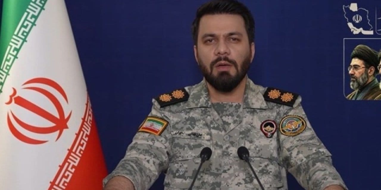 İran'dan Trump'ın ateşkesine cevap: Zaman kazanmaya çalışıyor elimiz tetikte