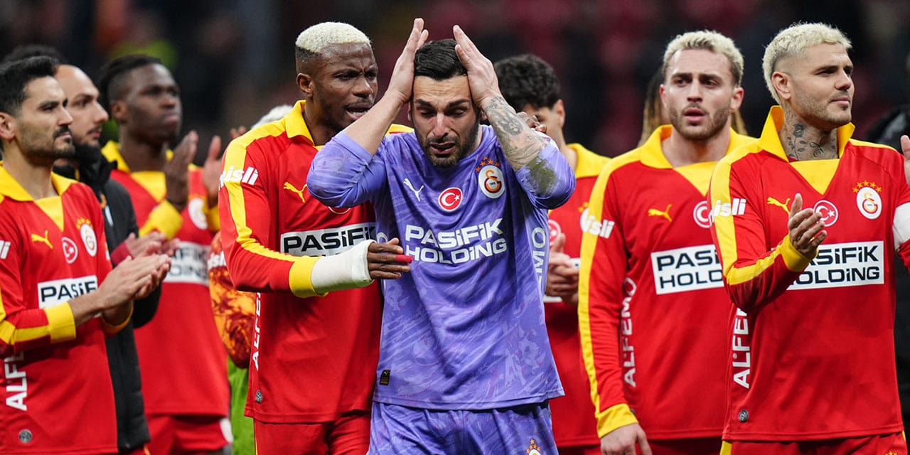 Galatasaray'da maç sonu hüngür hüngür ağlayıp özür diledi