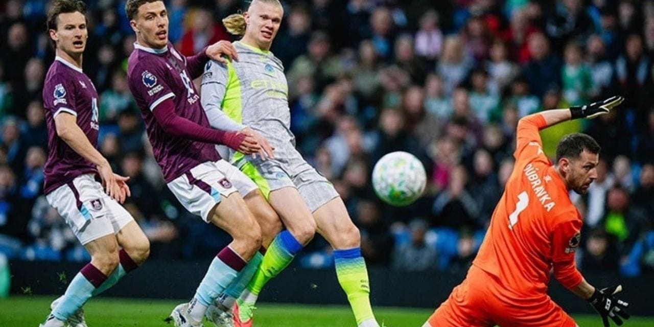 Manchester City küme düşürdü ve Arsenal'i geçti