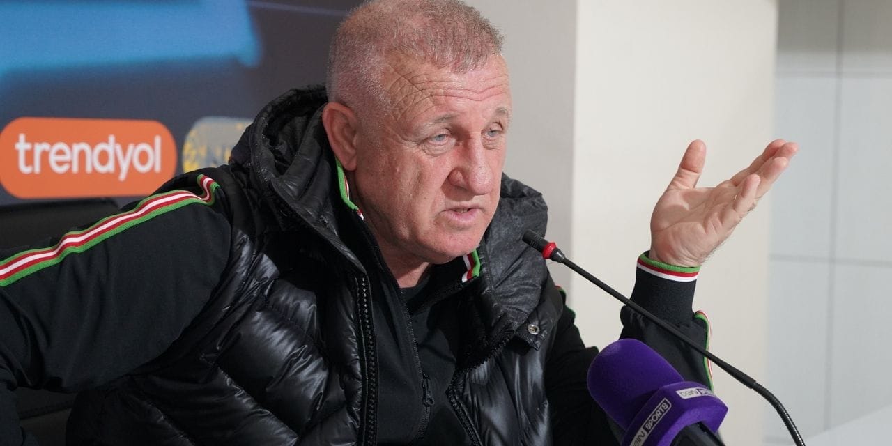 Amedspor'da Mesut Bakkal: Hemen gideyim! İsterseniz arkama teneke bağlayın