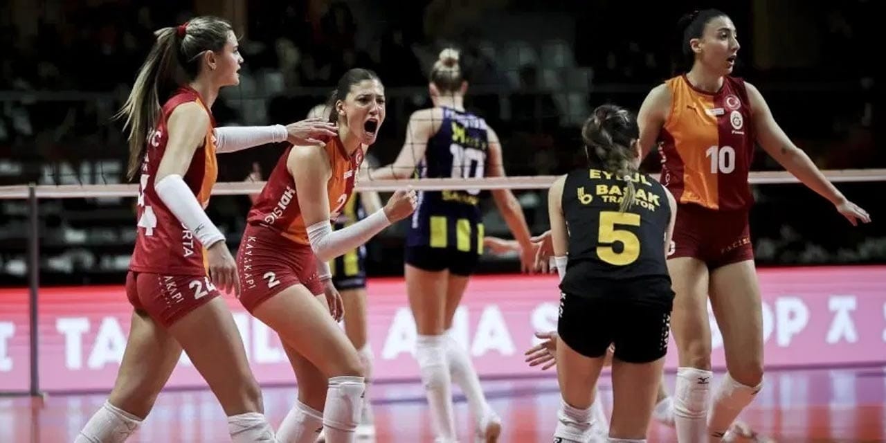 Galatasaray'a sürpriz veda: Metin Oktay'ı anarak gitti