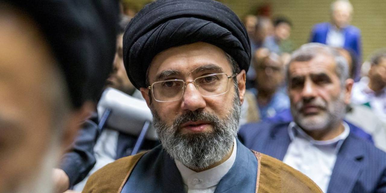 ABD basınından dikkat çeken iddia! "Hamaney sahnede yok, yönetim Devrim Muhafızları'nda"