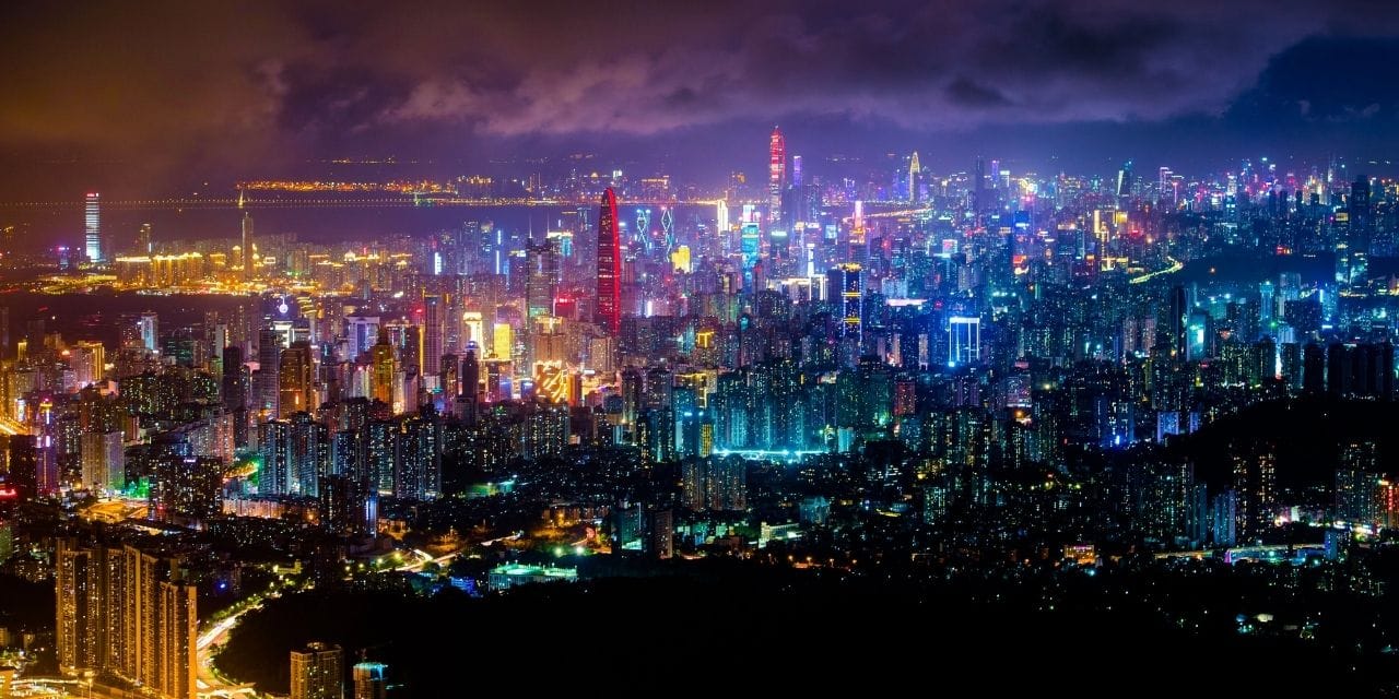 Gökdelenlerle kaplı şehirde herkes bu yeni mesleği yapıyor