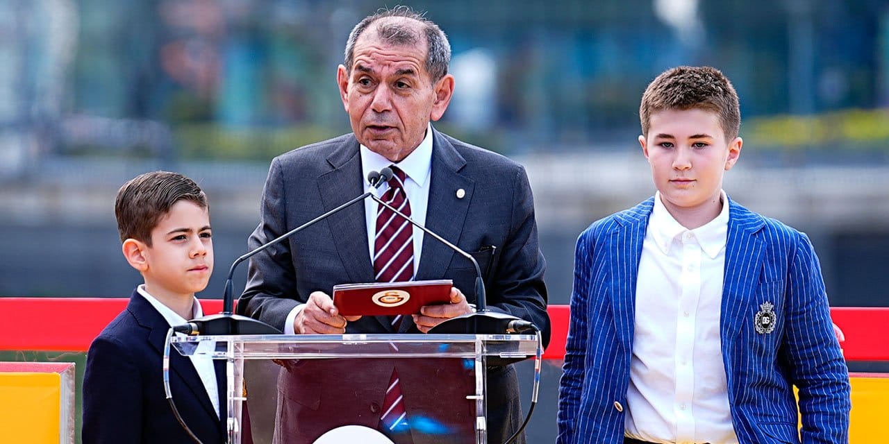 Dursun Özbek'ten Yasin Kol tepkisi: FIFA kokartı yok! Sinir uçlarımızla oynuyorlar