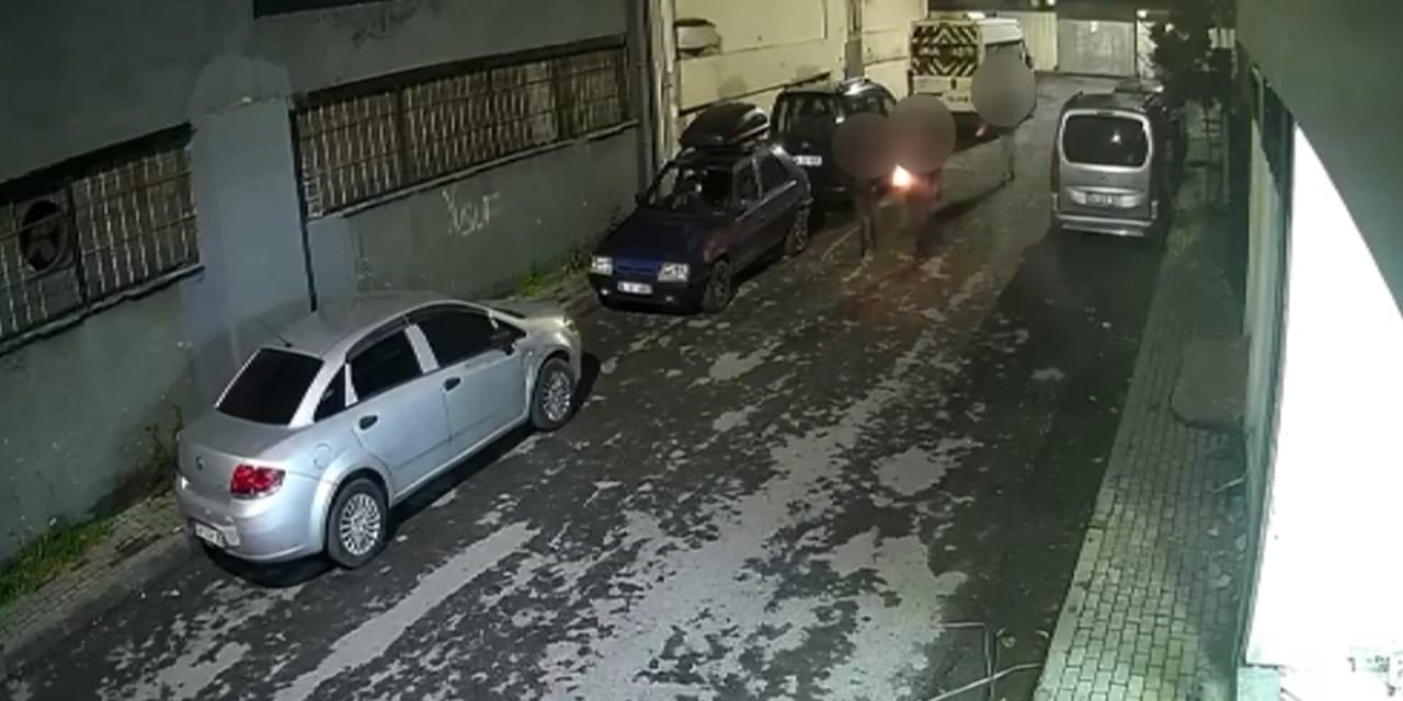 Mobilya atölyesinde yangın paniği: Alevli odunları içeri fırlattılar!