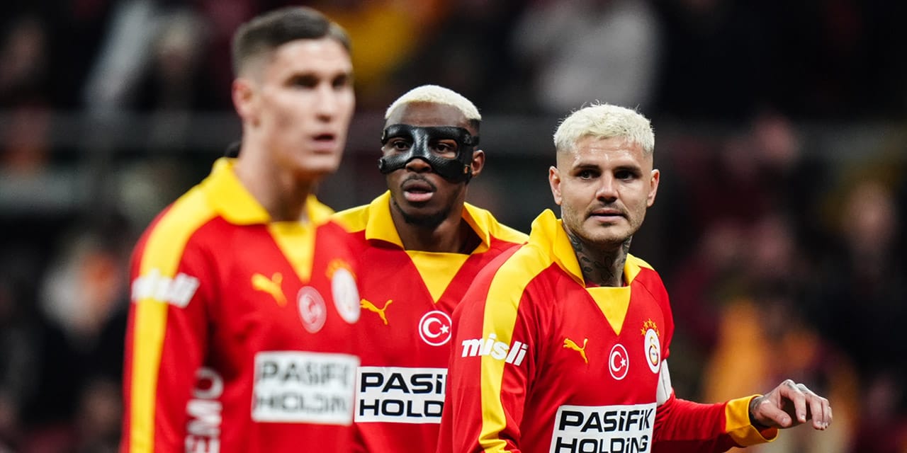 Derbiye saatler kala kritik görüşme yapıldı: Osimhen kararı çıktı