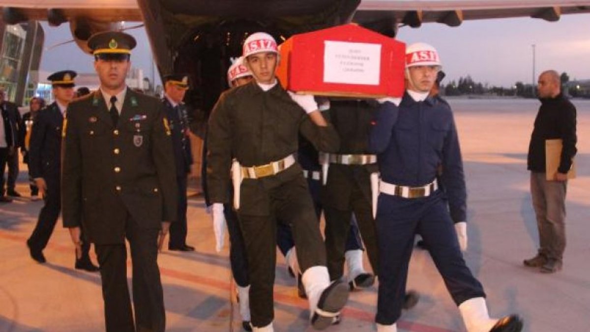 Şehit Uzman Onbaşı Yunus Mermer'in cenazesi Konya'ya getirildi