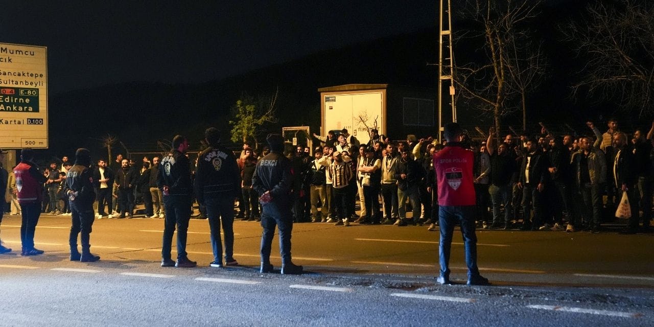 Fenerbahçe'de gergin gece: Aziz Yıldırım sesleri