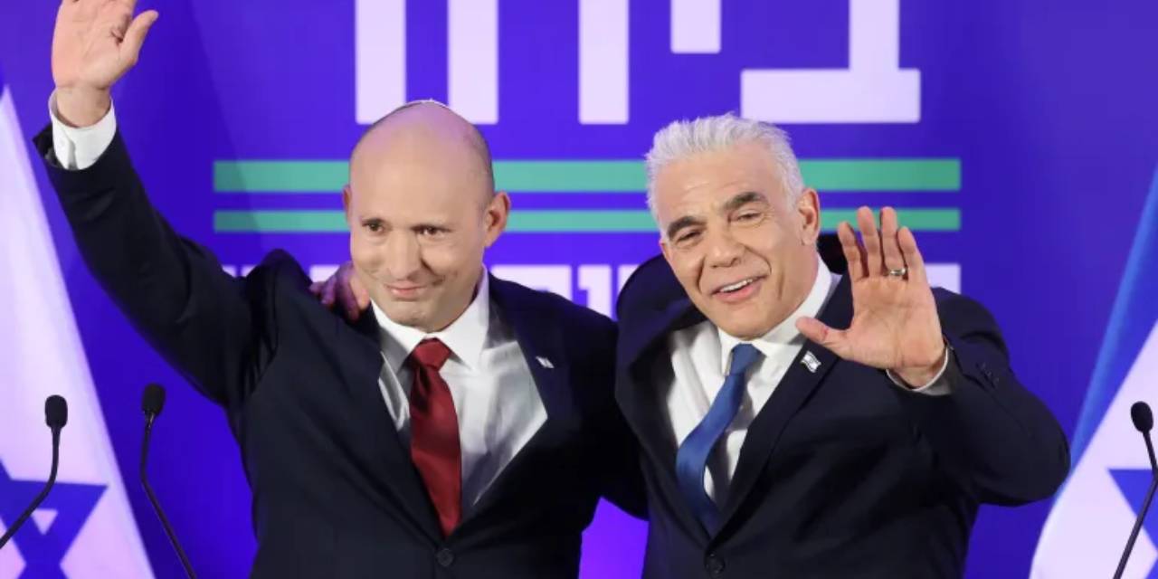 İsrail siyasetinde şok ittifak! Eski rakipler Netanyahu’ya karşı güçlerini birleştirdi