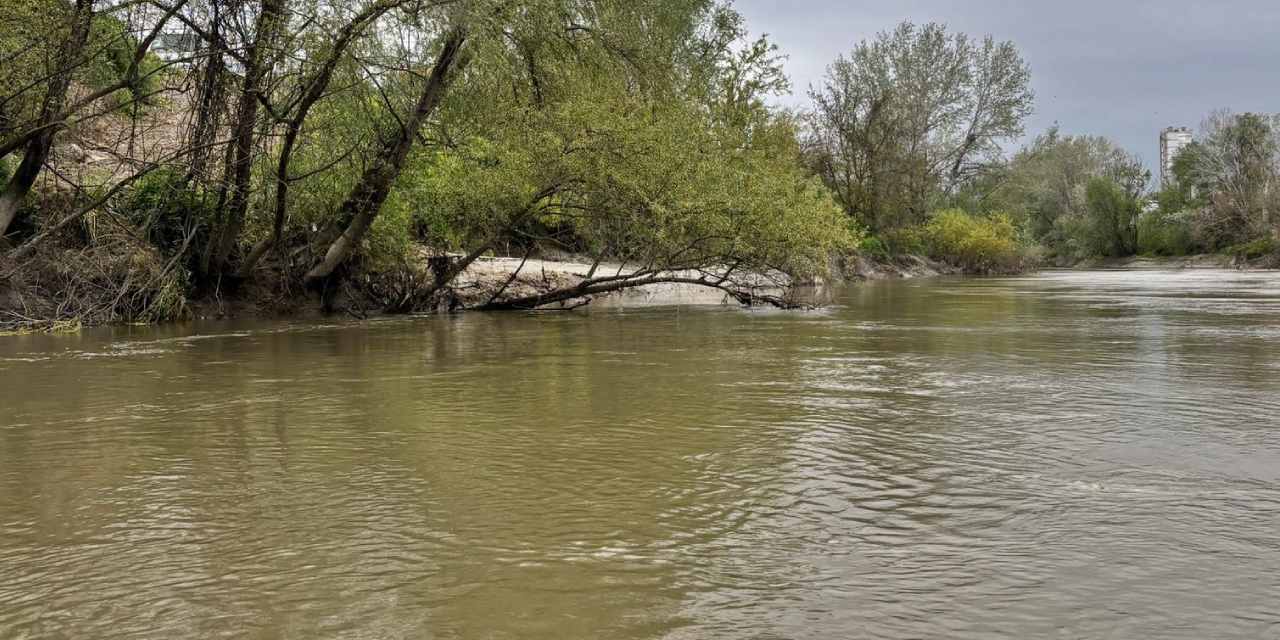 Sakarya'da nehre düşen 10 yaşındaki Ahmet 7 gündür aranıyor