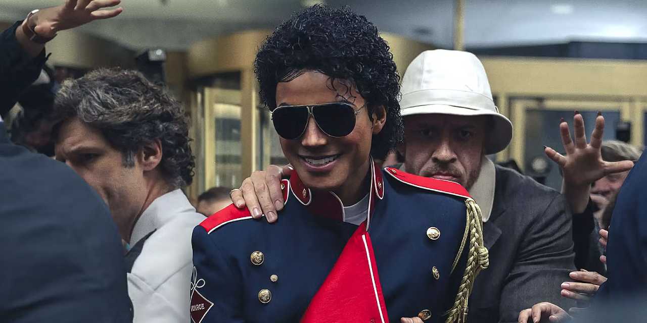 Tartışmalı Michael Jackson filmi gişede rekor kırdı!
