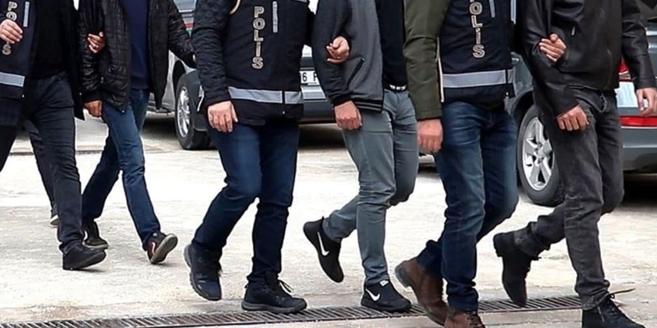 Antalya'da milyonluk tapu vurgunu operasyonu: 14 şüpheli yakalandı