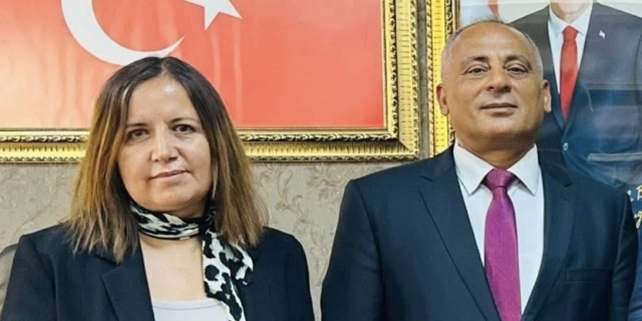 Huzurevi müdürü yaşlıları dolandırdı