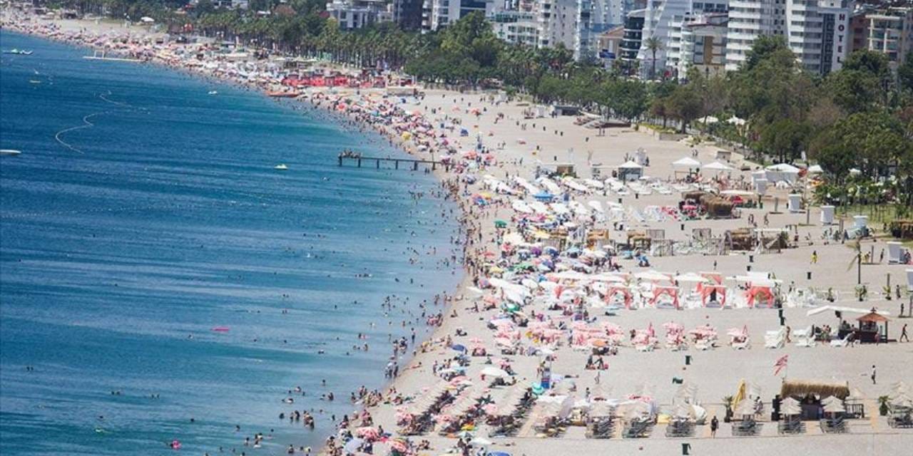 Sterlin uçtu, Türkiye “ucuz cennet” oldu! İngilizler akın ediyor