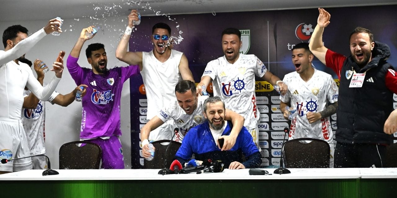 Erzurumspor Serkan Özbalta kararını verdi: Başkan yüzüne söyledi