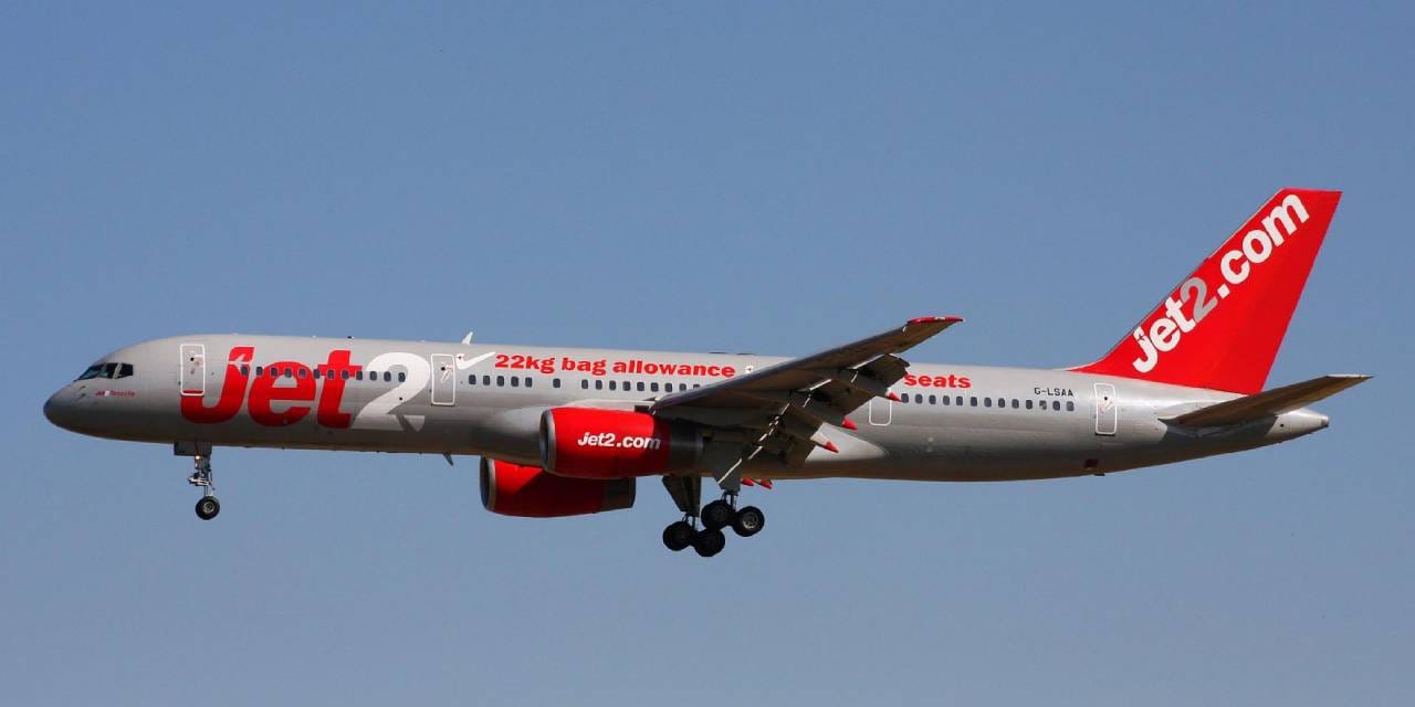 Antalya'dan Londra'ya giden uçakta olay çıktı! Pilot "acil polis ve ambulans istiyoruz" diyerek Sofya'ya iniş yaptı