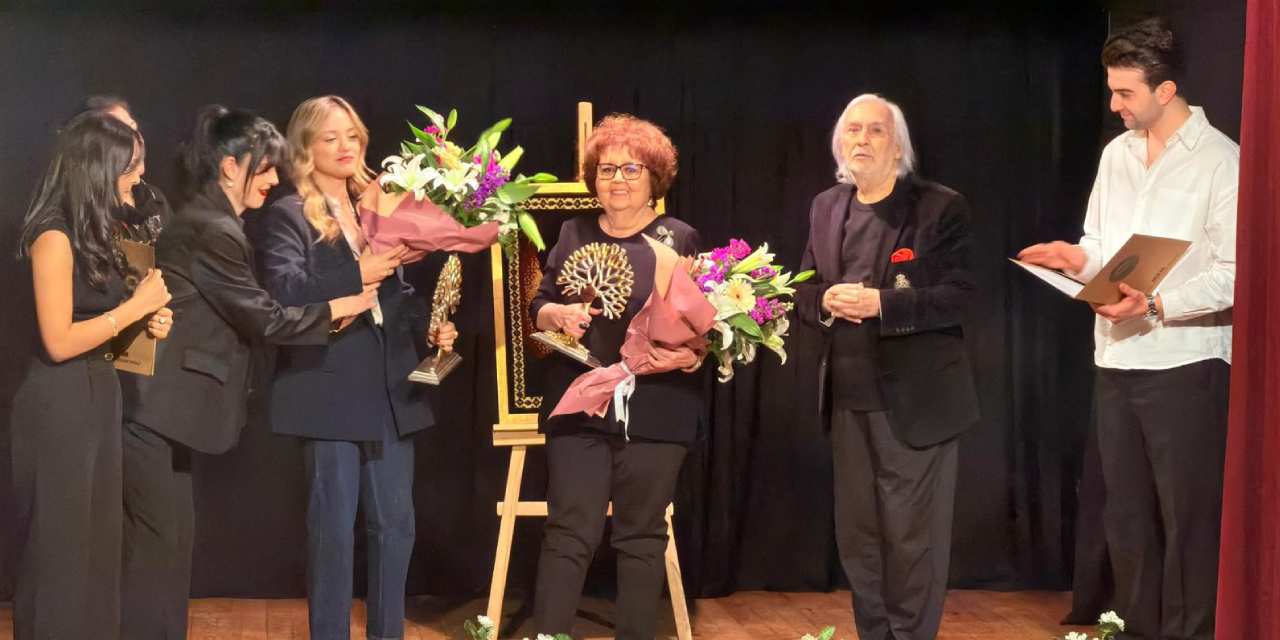 Ayşenur Arslan'a bir ödül daha