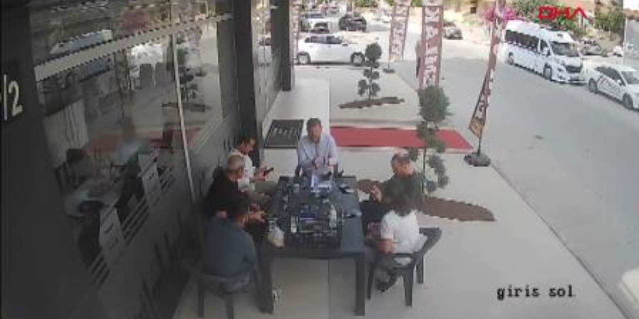 Tarsus’ta beklenmedik misafir: Havadan tavuk düştü, ortalık karıştı