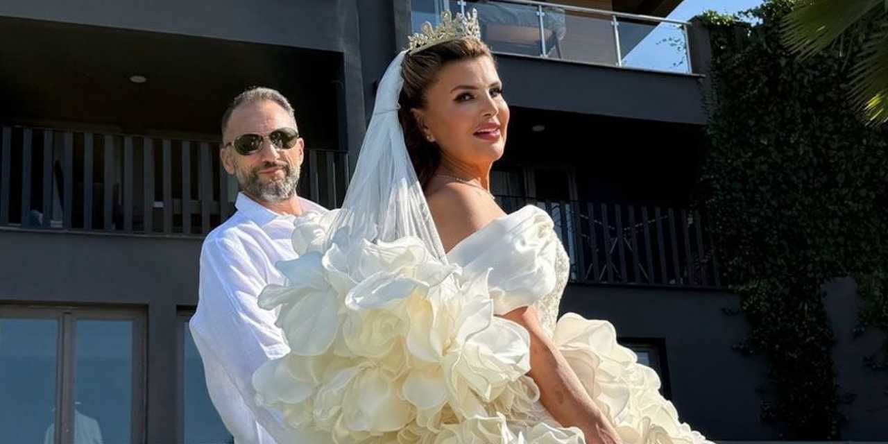 55 yaşındaki Nuray Sayarı ikizlere hamile olduğunu açıkladı