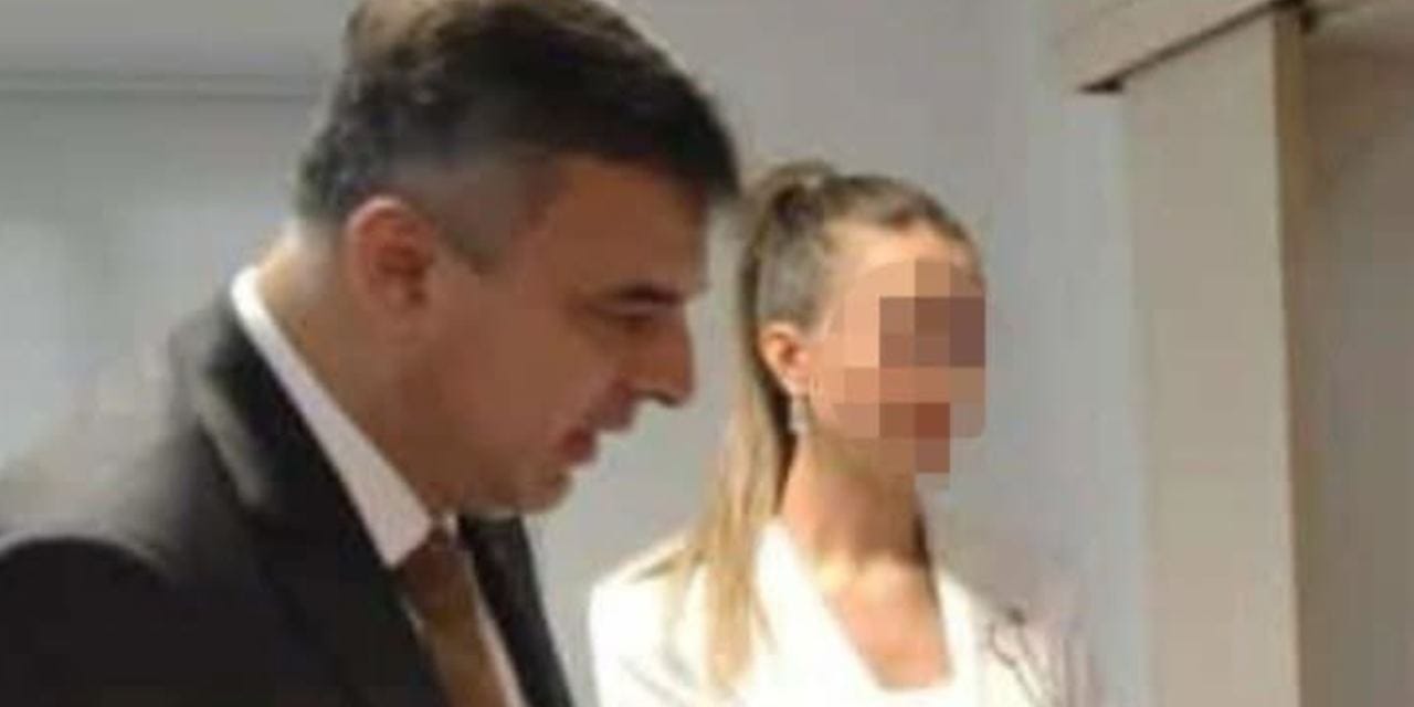 Bir aile böyle dağıldı: İl Milli Eğitim Müdürü'nün "Çok güzelsiniz" mesajı boşanma ve ölümle sonuçlandı!