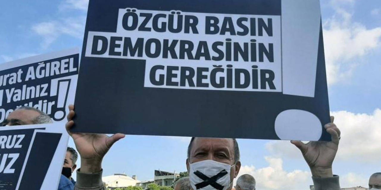 Türkiye basın özgürlüğünde 4 sıra daha geriledi!