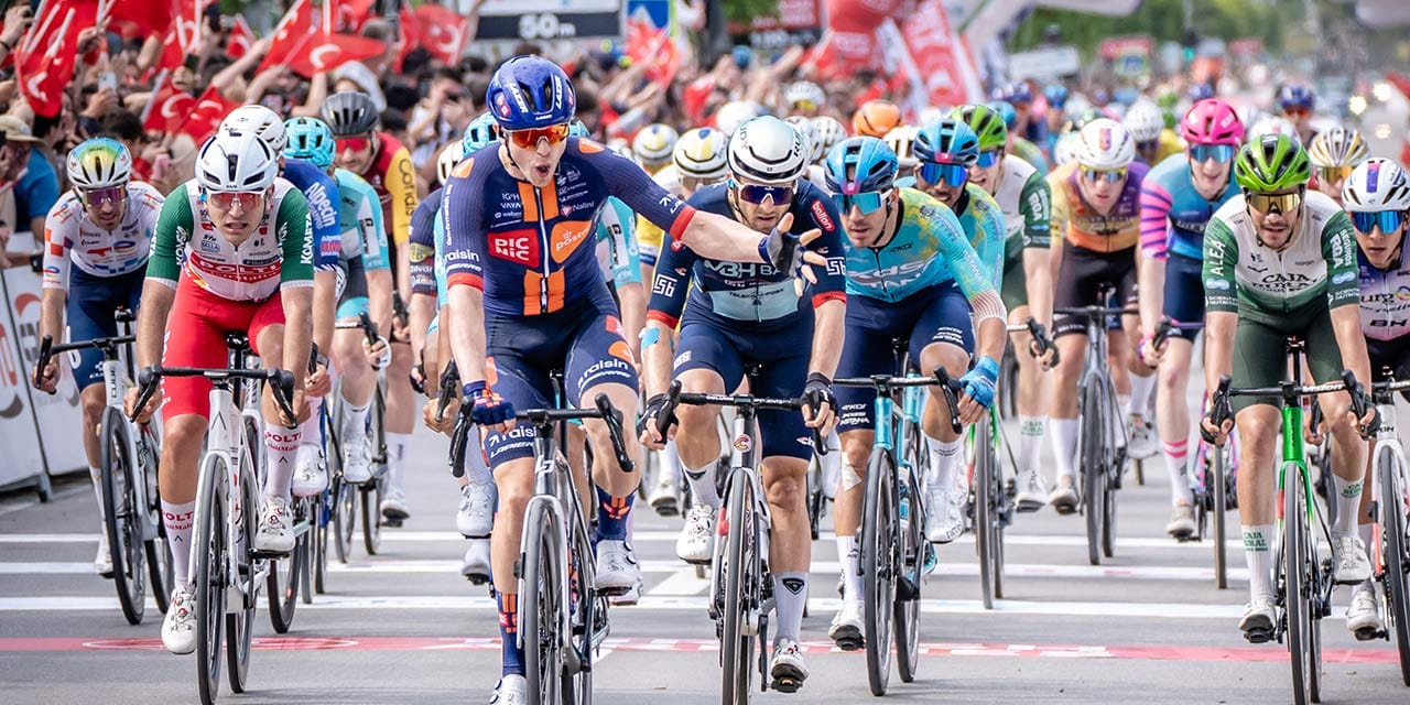 Türkiye Bisiklet Turu'nda 5. etabı Casper van Uden kazandı