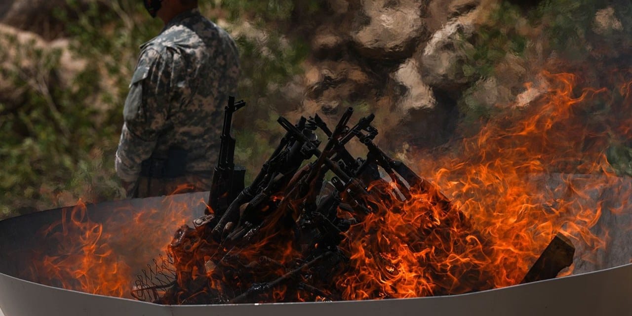 Süreçte 'yasal düzenleme' trafiği! AKP '15 Temmuz'u işaret etti: Meclis'ten geçmesi 2-3 saati alır