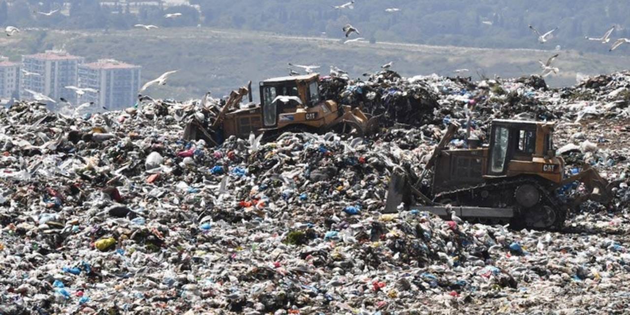 Denizler plastik doldu! Avrupa çöpünü Türkiye'ye yolluyor