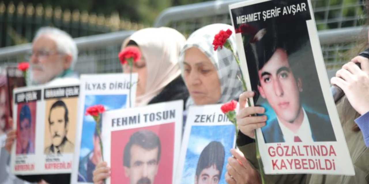 Cumartesi Anneleri 1101'inci haftada!