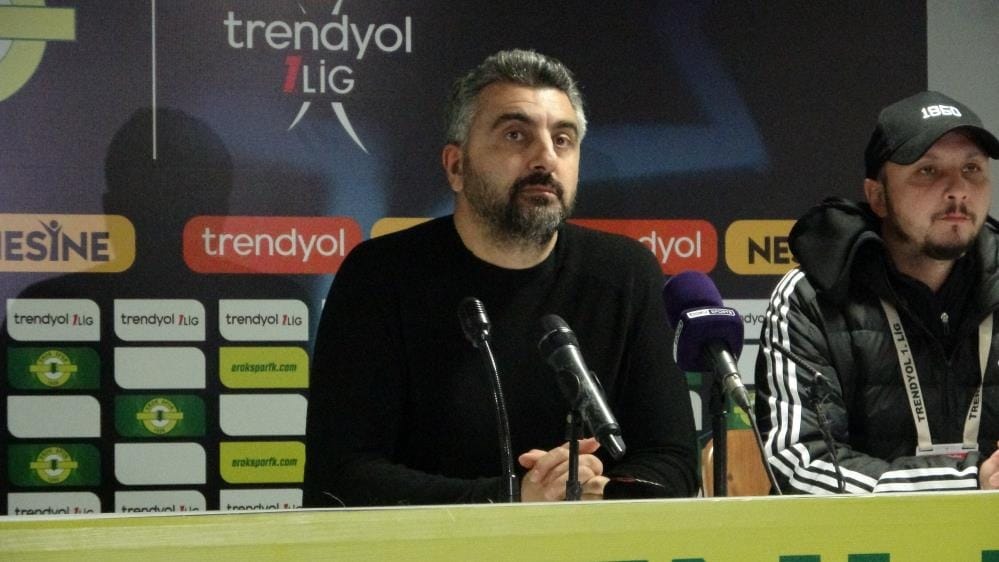 Hem şampiyonluktan etti hem de kutladı