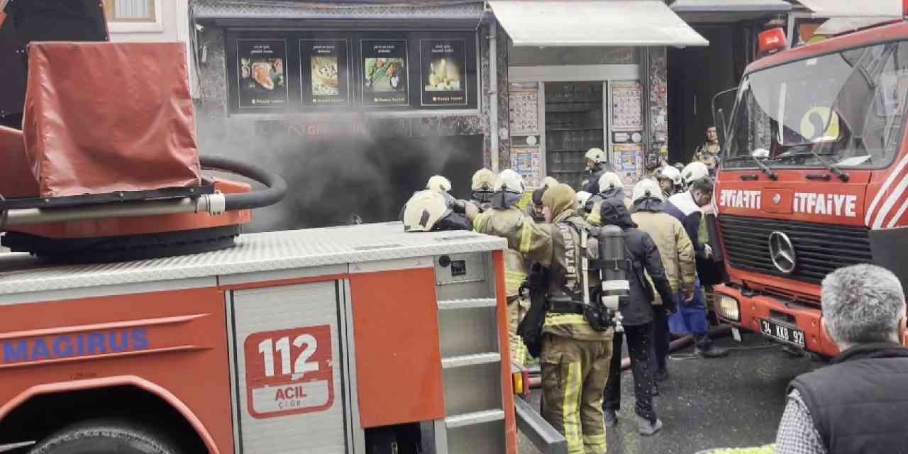 Son dakika | Fatih’te market deposunda yangın