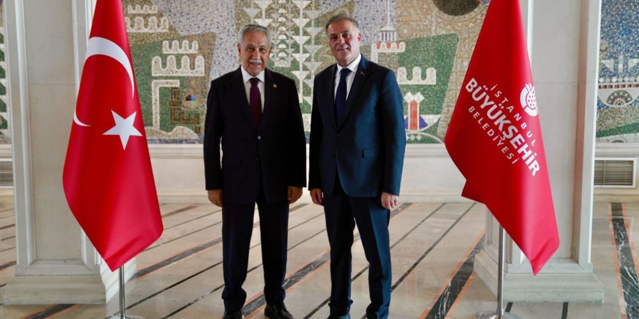 AKP'li Bülent Arınç'tan İBB'ye ziyaret