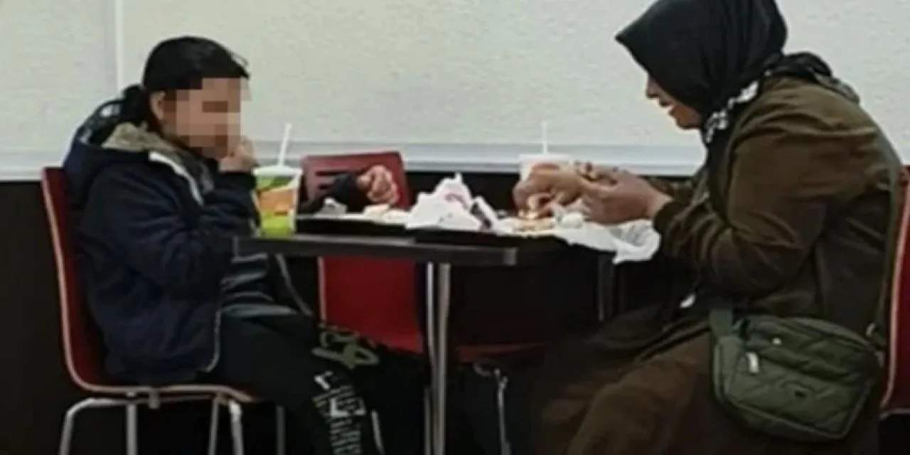 Anne kızı "fakir" diye kovan burgerciye soruşturma başlatıldı