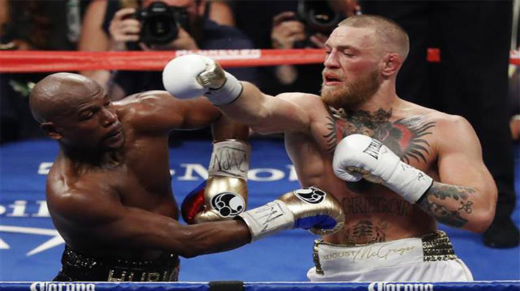 Dünyanın gözü bu maçtaydı... Floyd Mayweather - Conor McGregor maçı bitti
