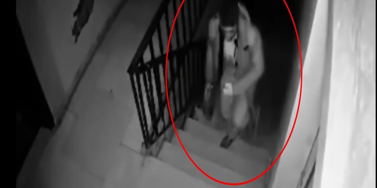 Önce numarasını kontrol etti sonra çaldı: Hırsızlık anı kamerada