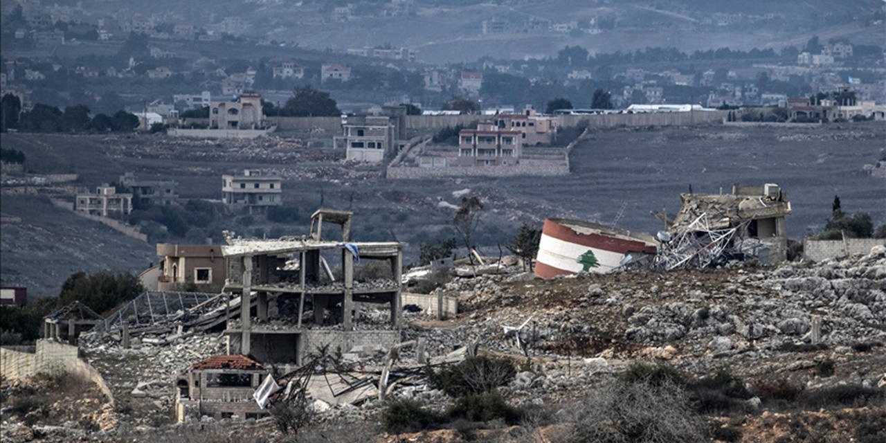 İsrail'in Lübnan'a saldırılarında ölü sayısı 2 bin 702'ye yükseldi