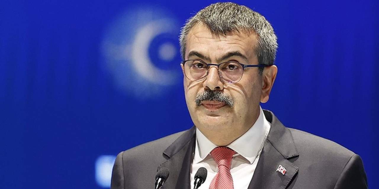 Bakan Tekin rakam verdi: Meslek liselerine talep arttı